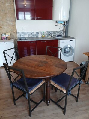 Dining - Maison du Jardinier 1 à 4 personnes (Argenton-sur-Creuse)