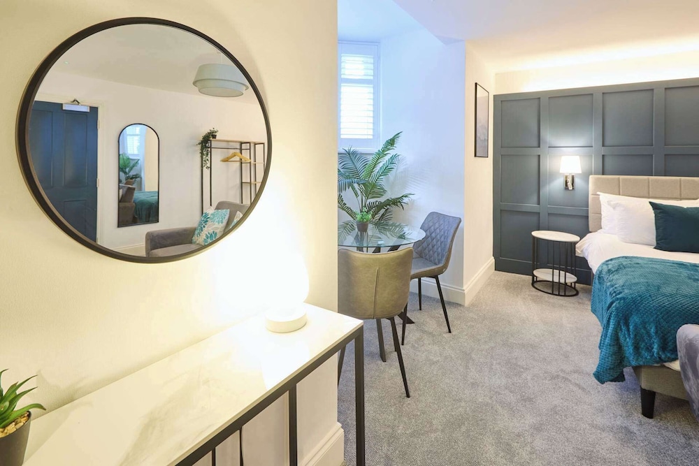 The Langley Hotel by null