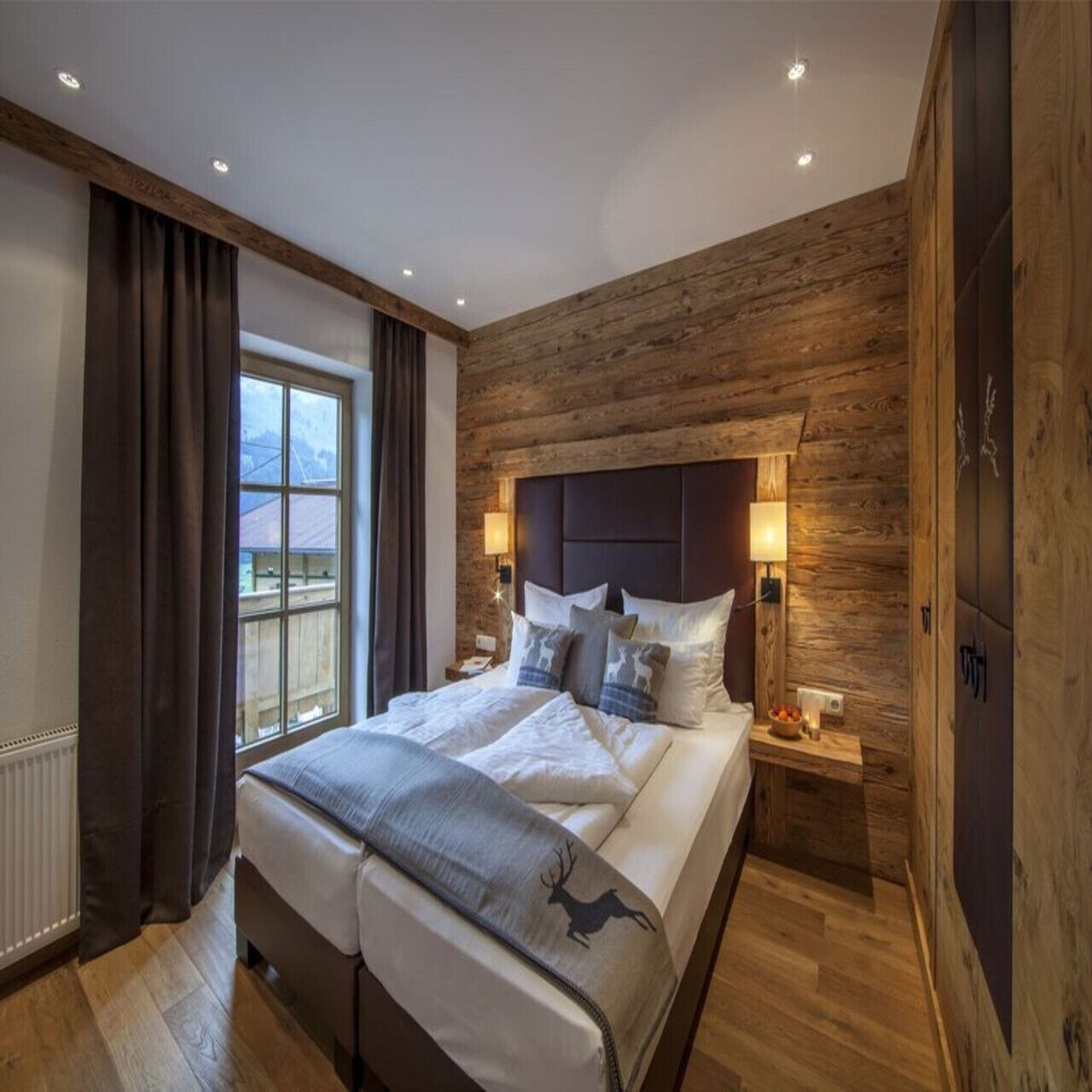 6 Schlafzimmer, WLAN, Bettwäsche