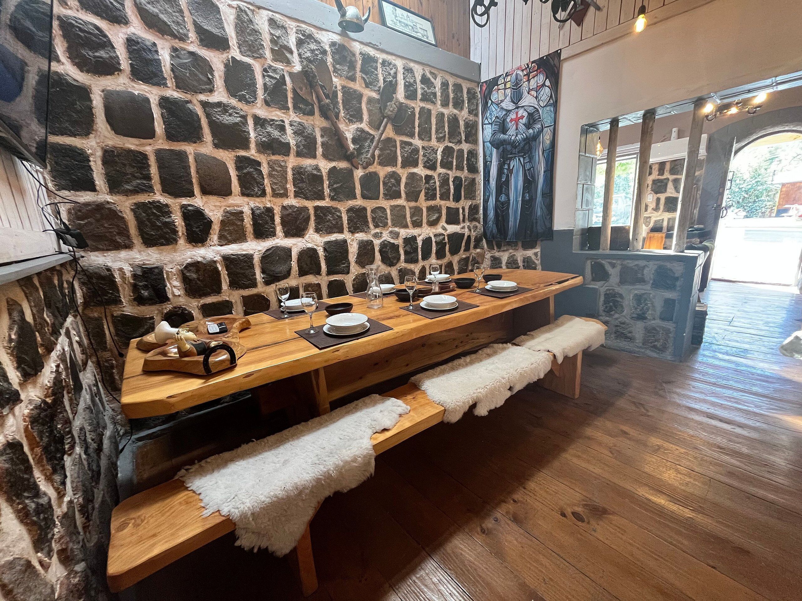 Nhà gỗ dành cho gia đình | Khu ăn uống