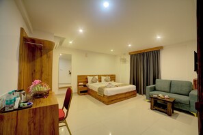Deluxe Room | Egyptian cotton sheets, premium bedding, desk, laptop workspace - Fly Inn Bangalore Airport (Begur)