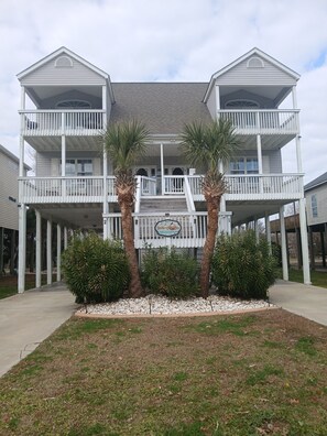 Exterior - Wonderful 3-bedroom townhome with AC in North Myrtle Beach UNIT 1 (North Myrtle Beach)