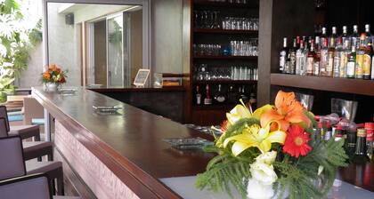 Hotel Farid