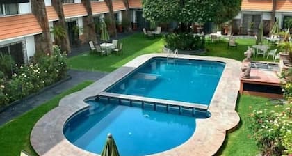 Hotel portal de reyes