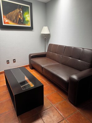 Comfort Suite, Garden View | Ruang tamu