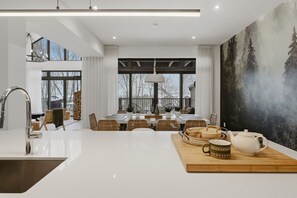 Interior - Elegantly Styled 4BDR  Spa - Tremblant (Mont-Tremblant)