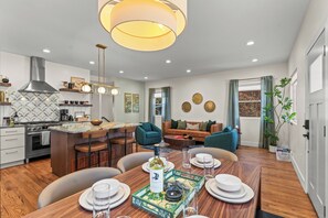 Interior - New- Encore Retreat- Sauna-Fire Pit- Theater Room (Colorado Springs)
