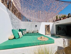 Property grounds - Private Riad with heated pool on terrace in winter (Marrakech)