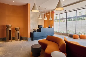 Reception - WorldHotels Acueducto Guadalajara (Zapopan)