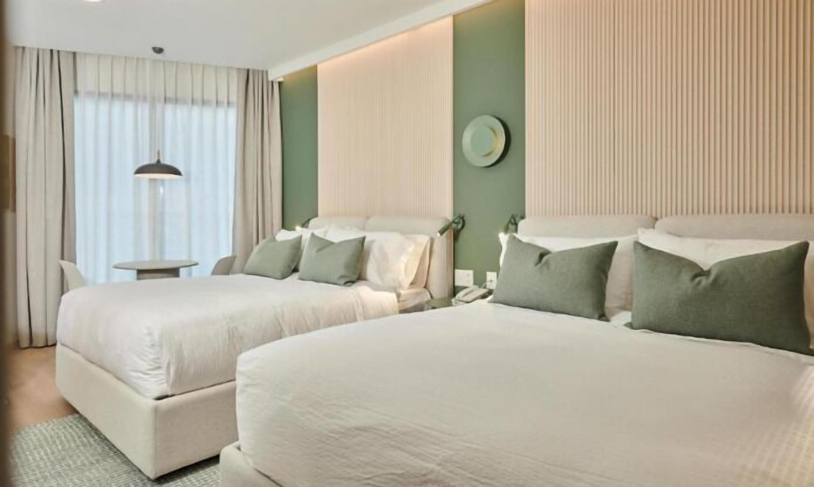 Deluxe Room, 2 Double Beds, Non Smoking