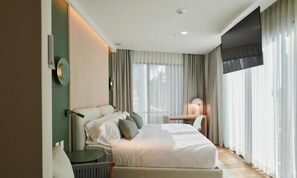 华丽客房, 1 张特大床, 无烟房