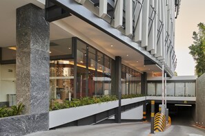 Exterior - WorldHotels Acueducto Guadalajara (Zapopan)