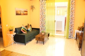Living area - LA VENENCIA II APARTMENT (Jerez de la Frontera)