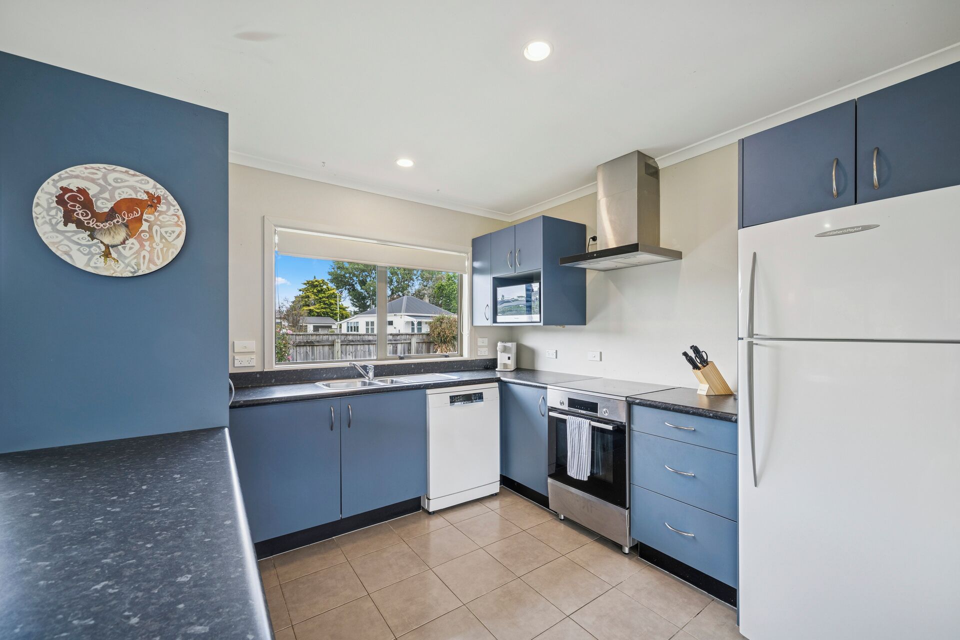 冰箱、微波炉、洗碗机、茶具/咖啡用具