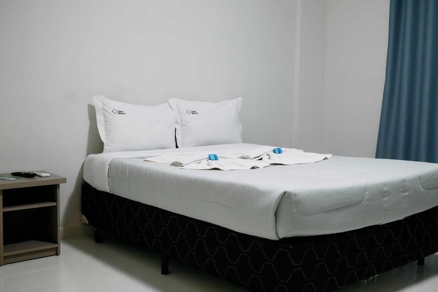 書桌、筆電工作空間、免費無線上網