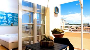 Superior Double Room, City View | In-room safe, blackout curtains, soundproofing, iron/ironing board