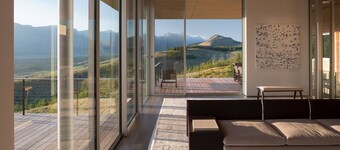 Soothing 2-bedroom studio in charming Nebraska City TEST