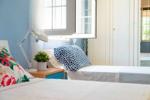Iron/ironing board, free WiFi - Villa Gaia By Vivimy (Racale)