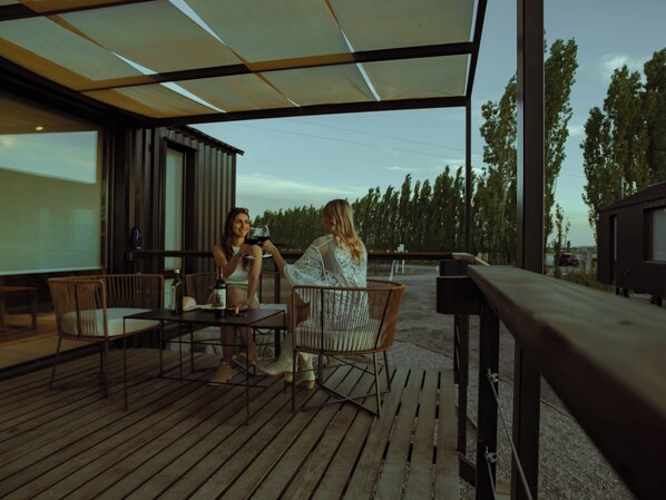 Terrace/patio - Bodega Iaccarini Wine Lodge by BT Homes (San Rafael)