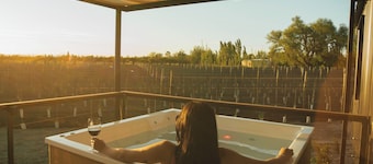 Bodega Iaccarini Wine Lodge by BT Homes