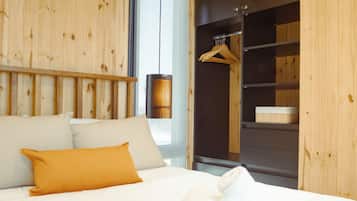 Sängtillbehör av högsta kvalitet, duntäcken, bäddmadrasser och minibar