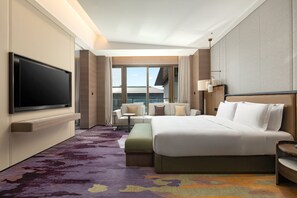 Blackout drapes, free WiFi, bed sheets - Hualuxe Xianyang By Ihg (Xianyang)