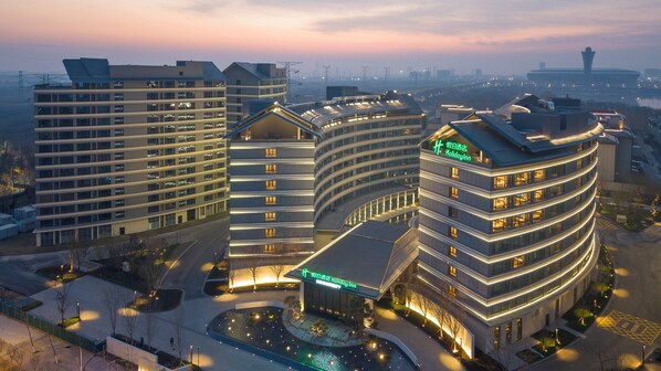 Exterior - Holiday Inn Xianyang Shuangzhao Lake (Xianyang)