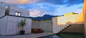 Casa del Sol - CasaBlanca. Pool, privacy and mountain views
