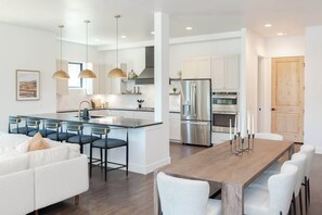Fridge, microwave, oven, stovetop - Snowy Views | Hot Tub (Winter Park)