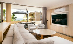 TV, offices - Anera: Sunset Villa with Terrace & Pool (Playa Blanca)