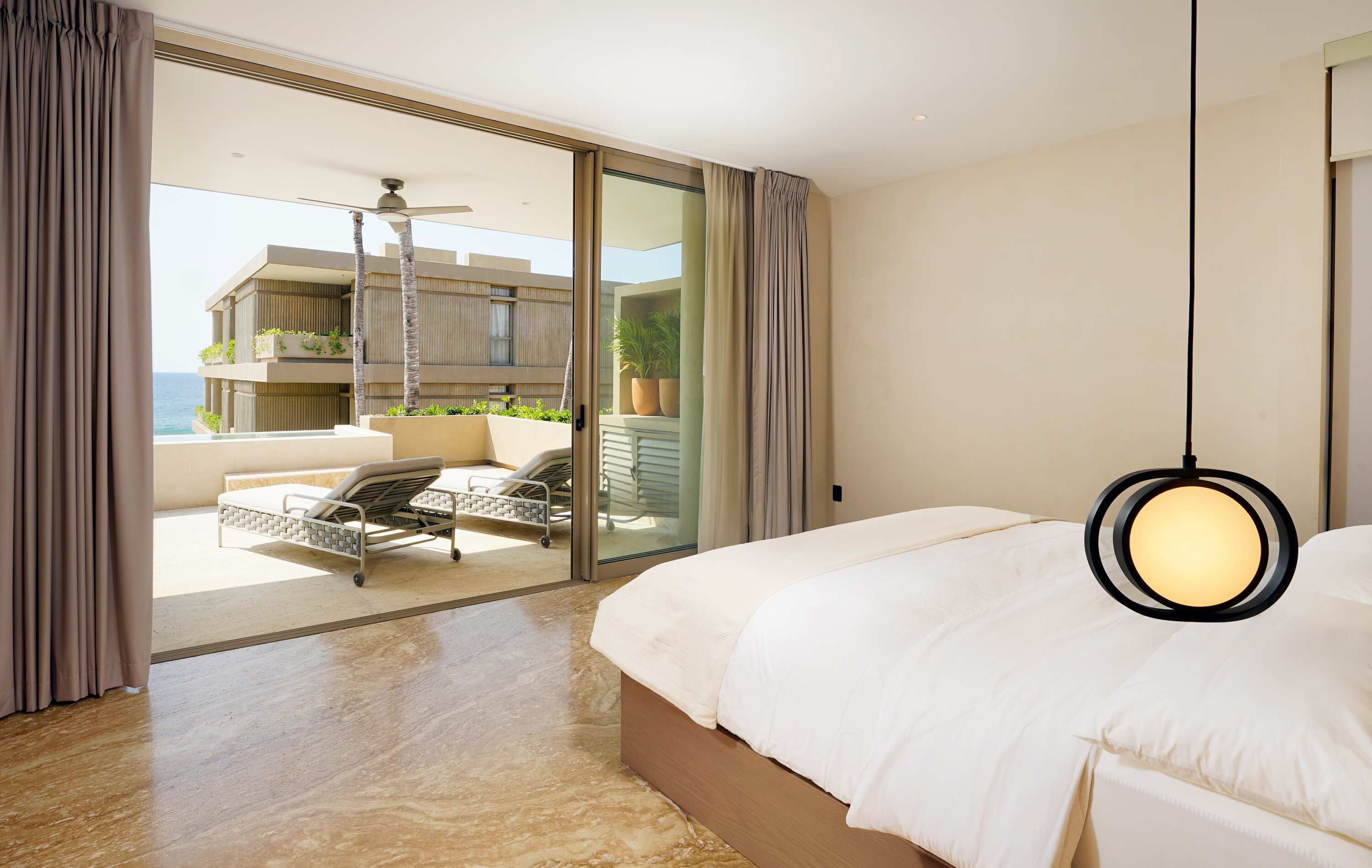 4 chambres, fer et planche à repasser, Wi-Fi, draps fournis