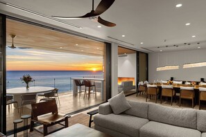Interior - Stay 3 Nights & Save 15% – Ocean Q 5BR Beachfront, Chef & Butler, Jacuzzi (San José del Cabo)