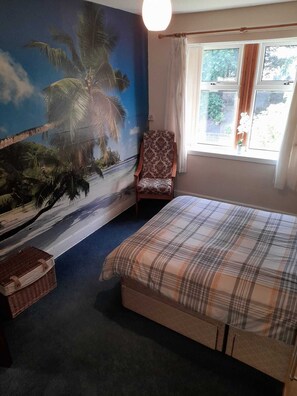 2 bedrooms, iron/ironing board, WiFi - A 2 bed flat in clentral Dumfries, excellent walkability to all amenities. (Dumfries)