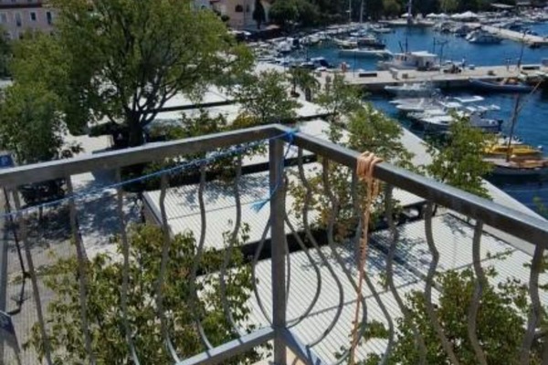 Apartment (One bedroom apartment III) | Balcony