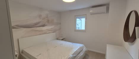 아파트 (One bedroom apartment II) | 3 개의 침실, 유아용 침대