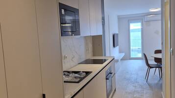 Apartment (One bedroom apartment I) | Private kitchen | Fridge