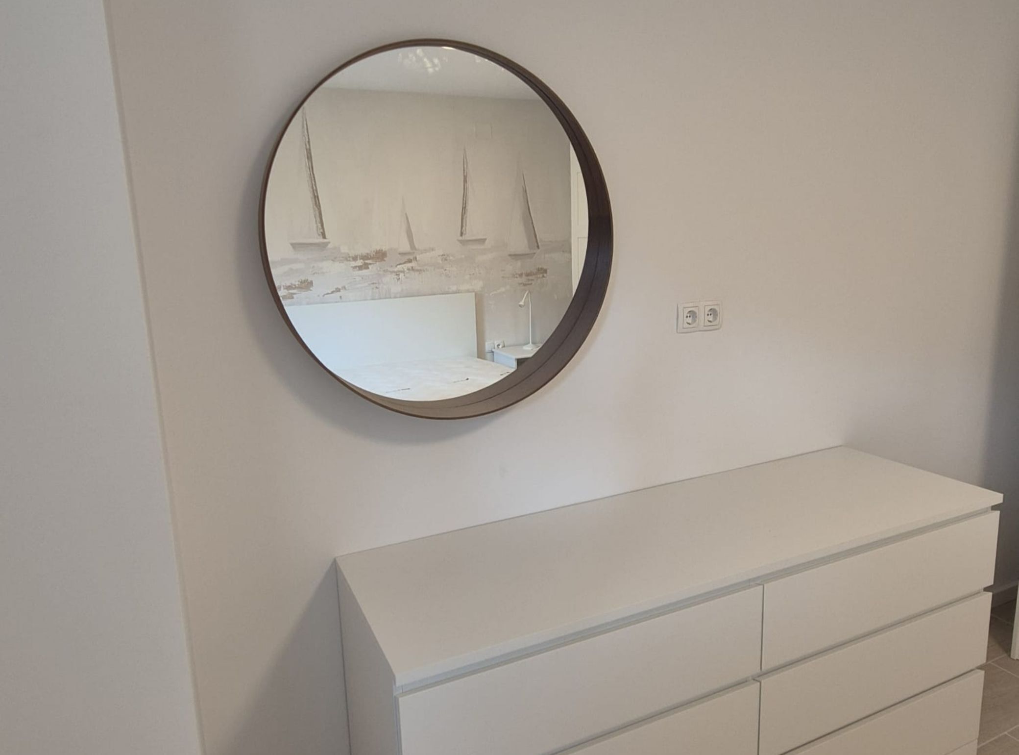 3 عدّة غرف نوم وأسرّة أطف ال/رضّع