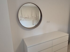 Apartment (One bedroom apartment III) | 3 bedrooms, cribs/infant beds - Apartments Rivijera 2 (Crikvenica)