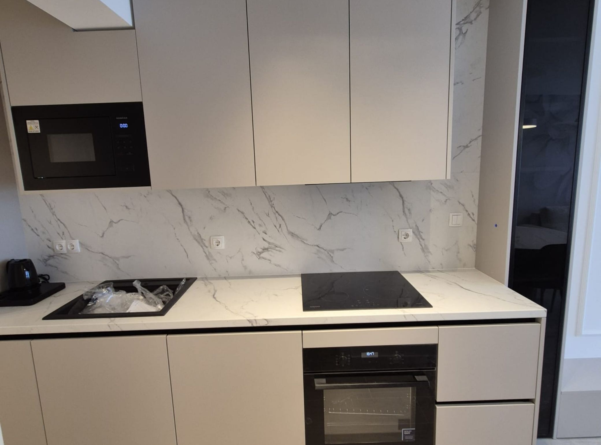 Apartment (One bedroom apartment I) | Private kitchen | Fridge