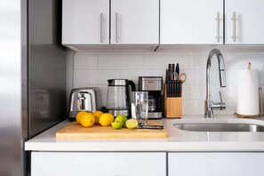 Fridge, microwave, oven, stovetop - 444-3A Newly renovated 1BR -  Elevator Building (New York)