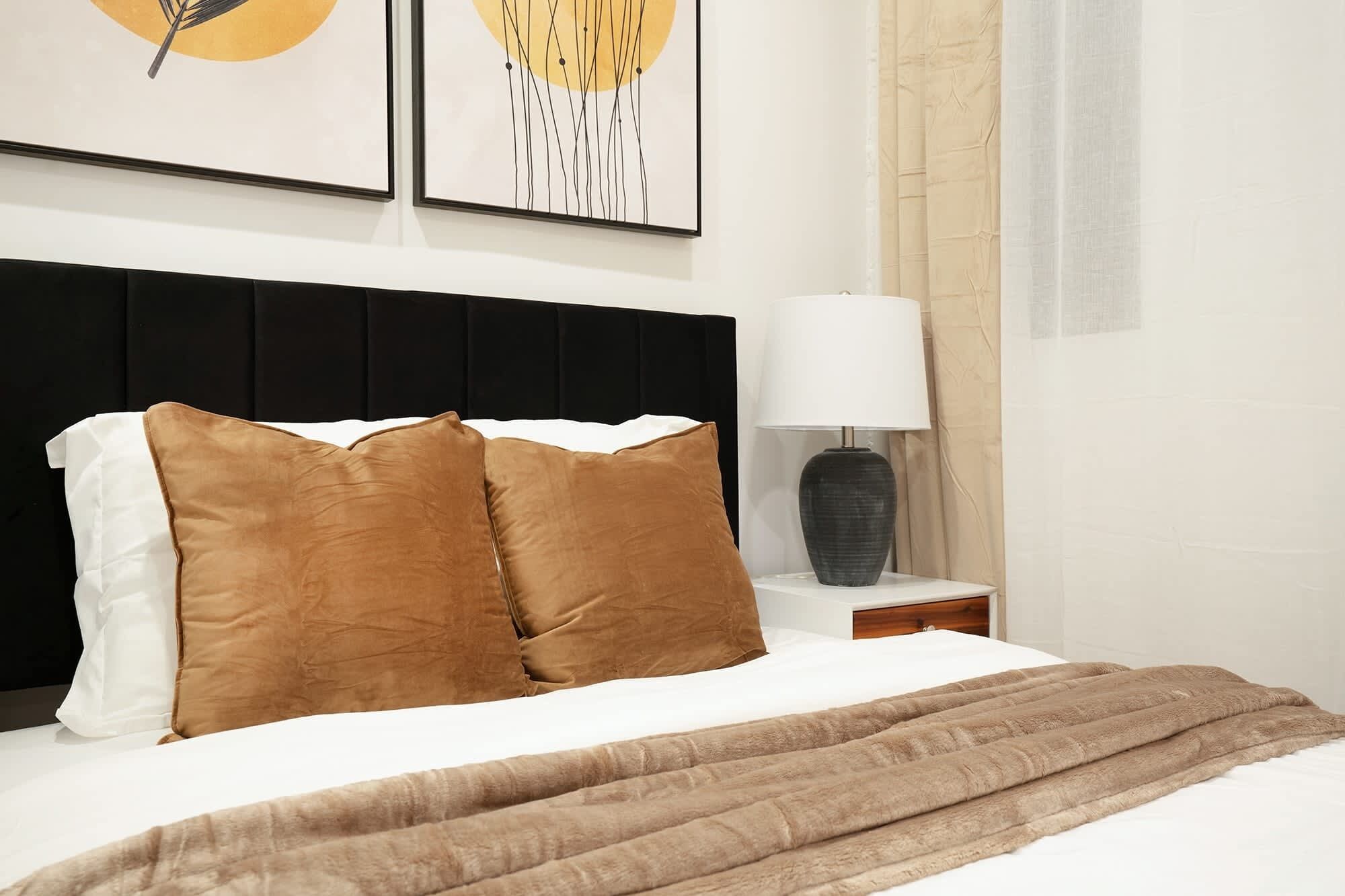 Schreibtisch, Bügeleisen/Bügelbrett, WLAN, Bettwäsche