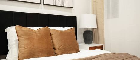 Schreibtisch, Bügeleisen/Bügelbrett, WLAN, Bettwäsche