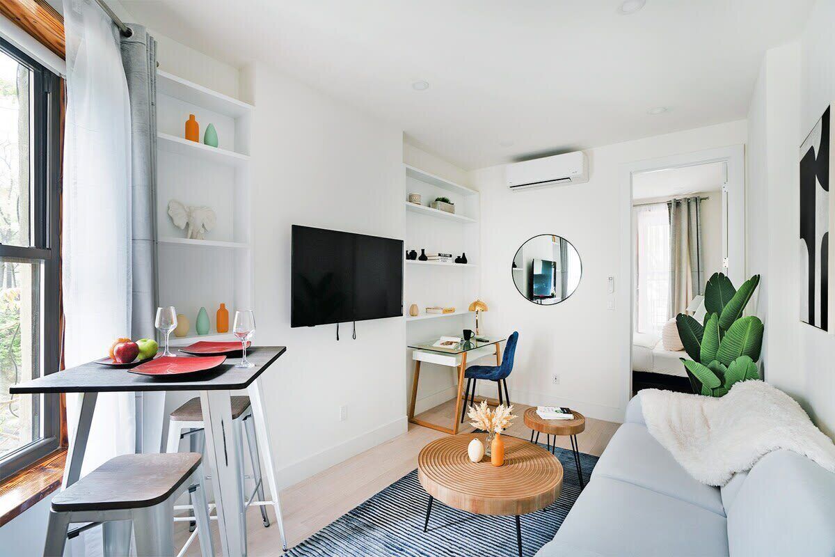 TV, offices