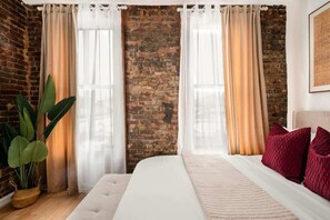 2 bedrooms, iron/ironing board, WiFi, bed sheets - 153-5A Charming 2br Lower East Side W/D (New York)
