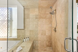 Shower, eco-friendly toiletries, hair dryer, towels - NEW!! Family & Group Oasis • Pickleball • Pool • Hot Tub • Playset • Sleeps 18 (Dripping Springs)