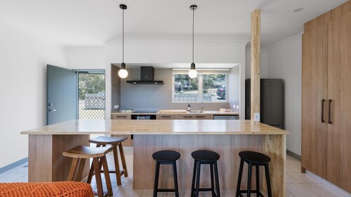 22 Poinsettia Crescent, Brooms Head