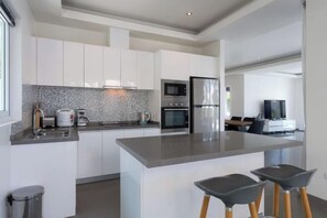 Private kitchen - Orchid Paradise Homes OPV 315 (Hua Hin)
