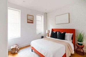 2 bedrooms, desk, iron/ironing board, WiFi - 1288-3RS New Renovated 2 Bedrooms in UES (New York)
