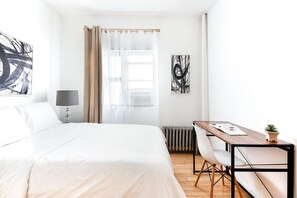 Iron/ironing board, WiFi, bed sheets - 102-1A Best Value 2BR Apt Near Central Park (New York)