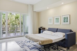 Escrivaninha, ferros/tábuas de passar roupa, Wi-Fi, roupa de cama